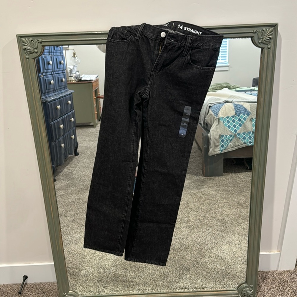 Gap kids size 14 (boys) dark jeans new without tags.